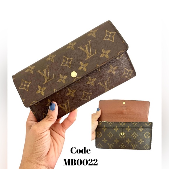 Louis Vuitton Handbags - LOUIS VUITTON Monogram Sarah Long Wallet Brown